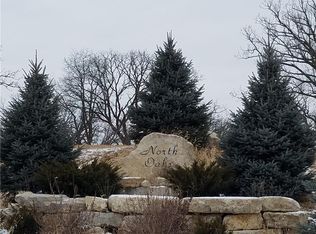 8 Thunder Ridge Rd, Pella, IA 50219