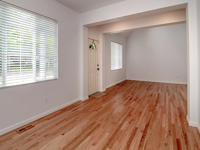 1485 Bobs Hollow Ln — Photo 12