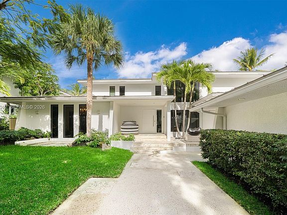 4th image of 121 Knollwood Dr