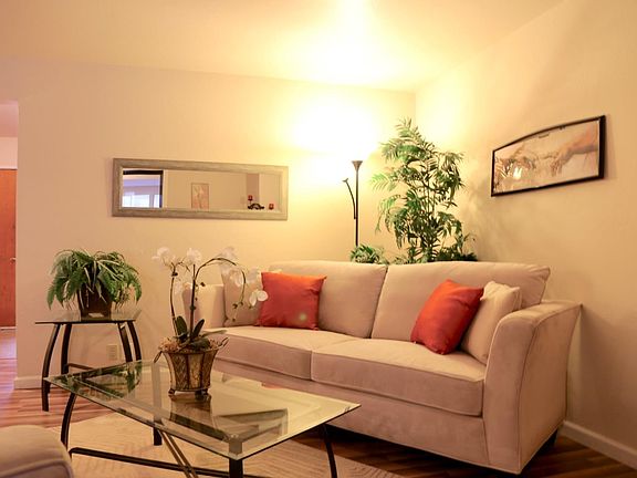 4th image of 1661 Vireo Ave