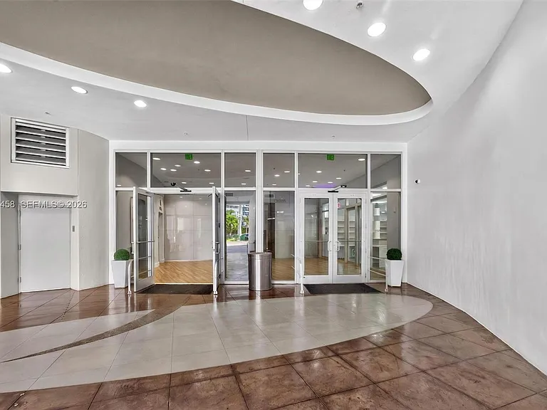 1750 N Bayshore Dr #1609 — Photo 19