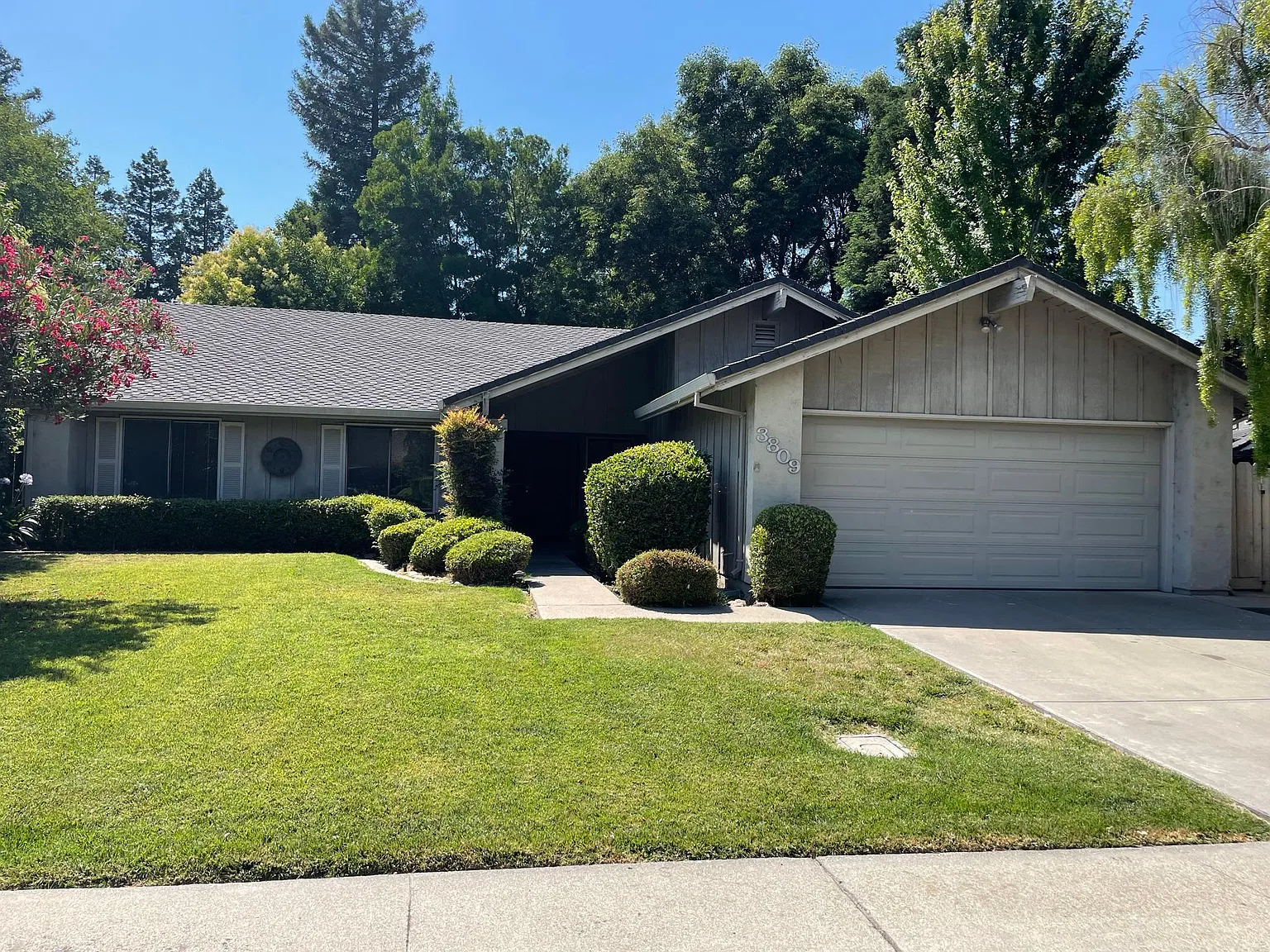 3809 Five Mile Dr photo 1