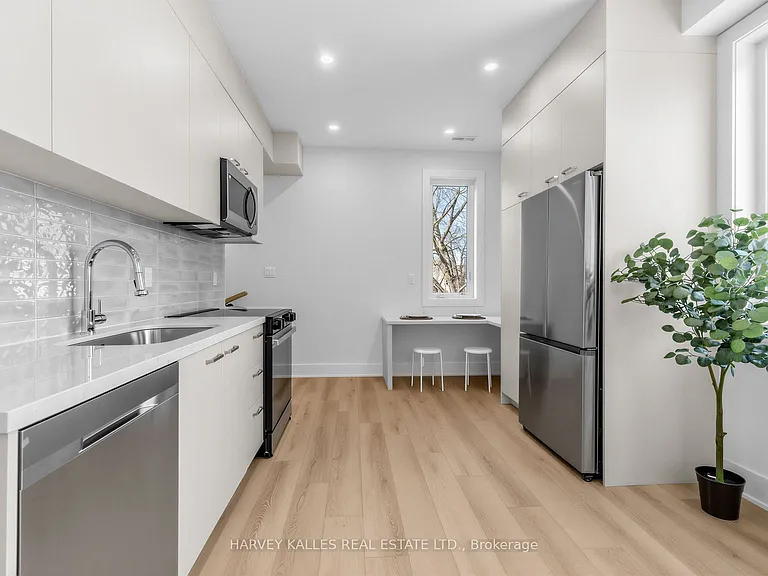 45 Bellevue Ave #2A — Photo 13