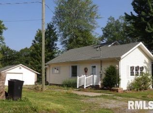 19872 Crab Orchard Rd, Marion, IL 62959