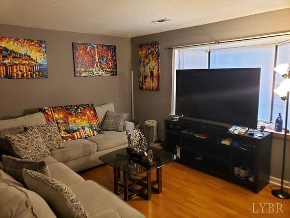2nd image of 37 Nags Head Ct