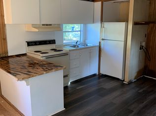 28 Thrasher Ln E, Jesup, GA 31545