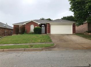 5007 Vaquero Dr, Arlington, TX 76017