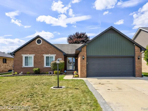 49877 Maurice Dr, Chesterfield, MI 48047