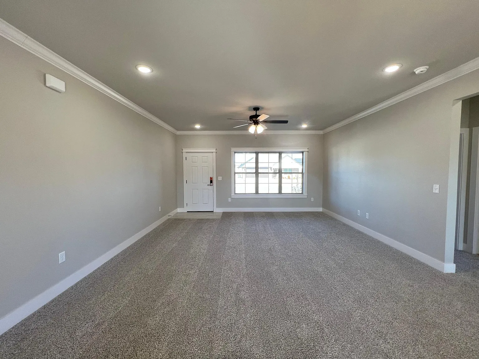 3 bed, 1589 sqft, $1,600 — Photo 4