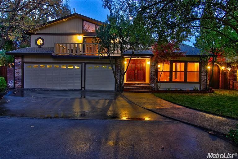 1st image of 1094 Salmon Dr