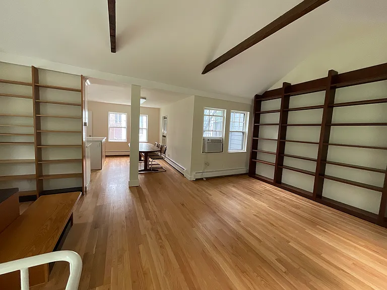 49 Irving St #3 — Photo 2