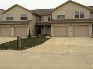 3453 Stoneway Ct, Champaign, IL 61822