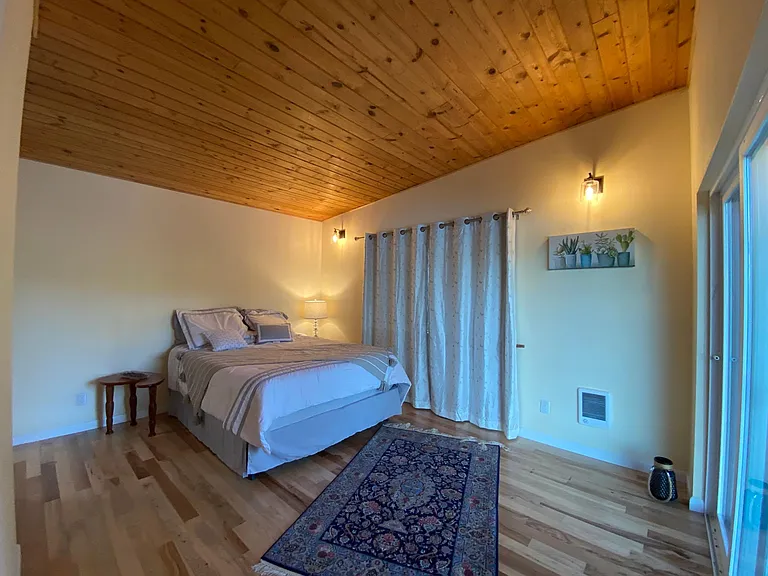 1304 Madrona Beach Rd NW — Photo 31