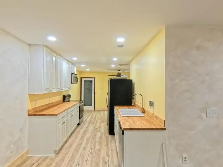 3054 Cobblewood Ln W — Photo 4