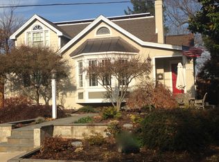 611 Ray Dr, Silver Spring, MD 20910