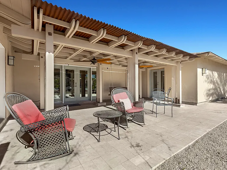 2032 E La Jolla Dr — Photo 24