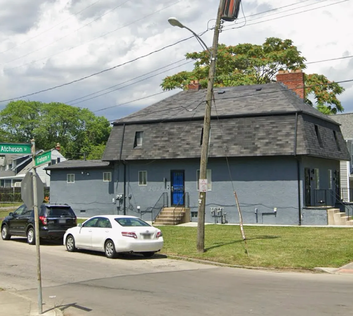 Building Photo - 1424-1426 E Atcheson St