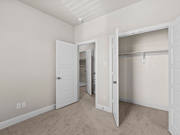 5th image of 2065 Layla Dr