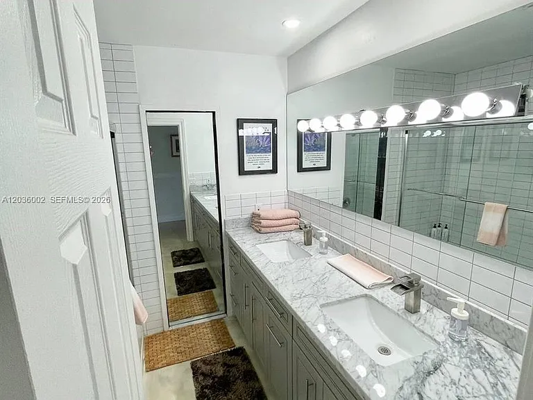 416 N Rainbow Dr — Photo 20