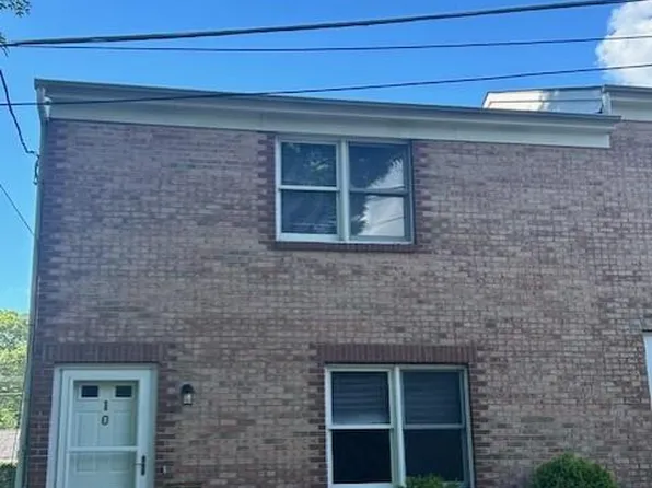 10 Walden Avenue, Wheeling, WV 26003