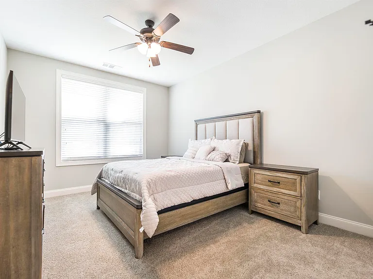 102 Copper John Ct — Photo 18