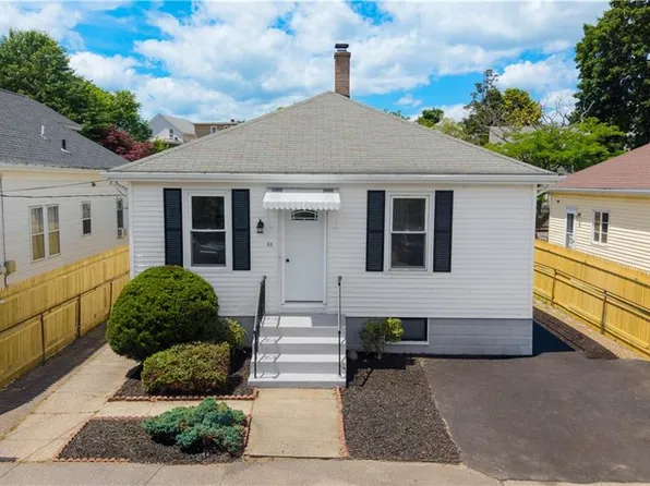 38 McMillen St, Providence, RI 02904