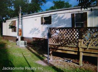 109 Crosslake Ln, Richlands, NC 28574