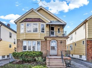 12 Saint James Rd, Cheektowaga, NY 14225