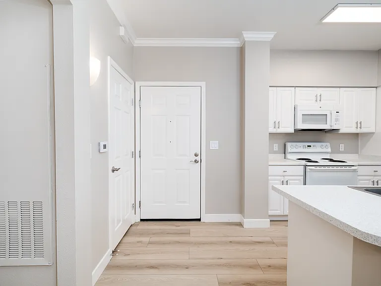 Almanor - 2BR, 2BA 1,146SF