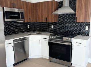 1811 S Orianna St #A1, Philadelphia, PA 19148