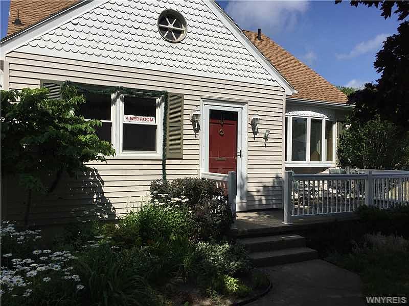 1st image of 40 Louis Ave