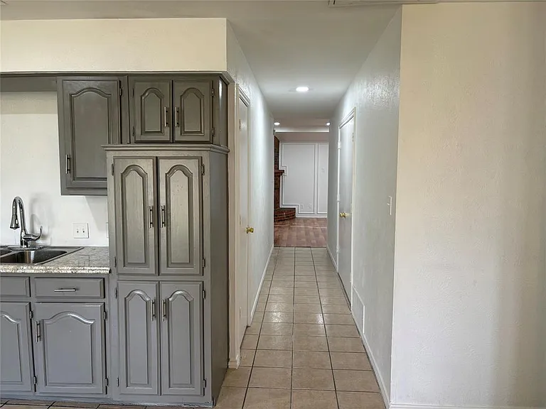 3902 San Mateo Dr — Photo 7