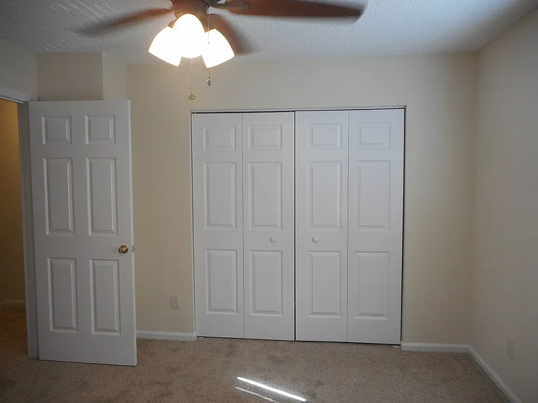 1116 Camden Ave — Photo 4
