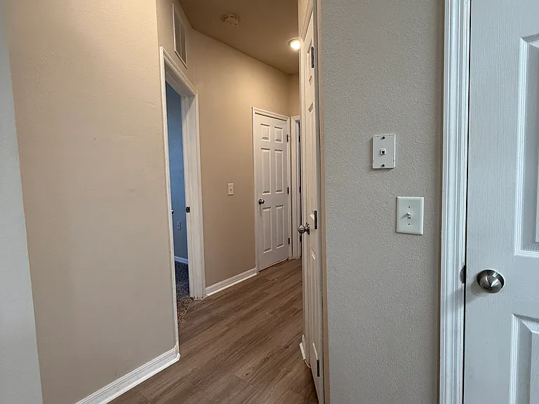 1610 Raena Dr #209 — Photo 6