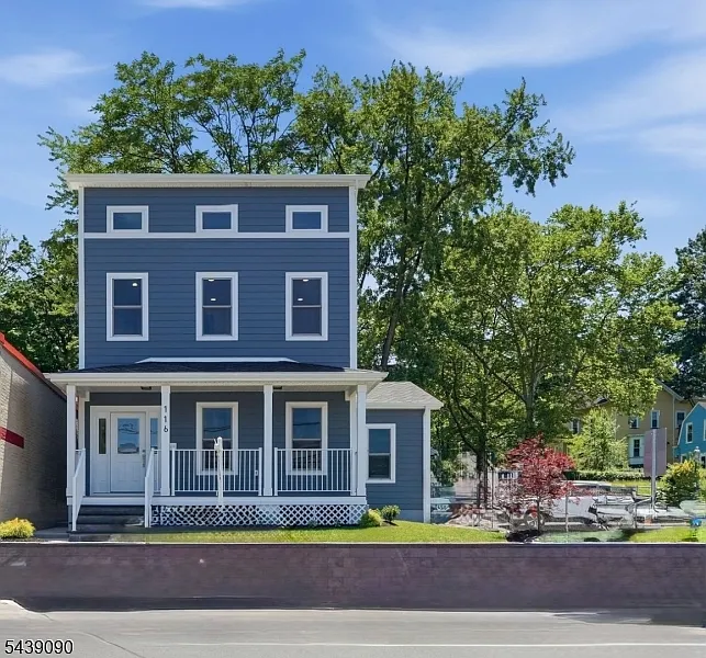 116 Valley St #1