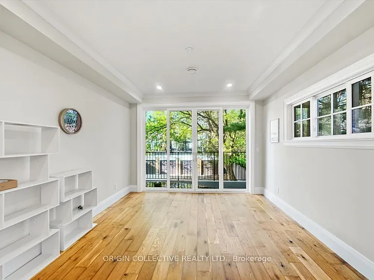 79 Wilson St E — Photo 44