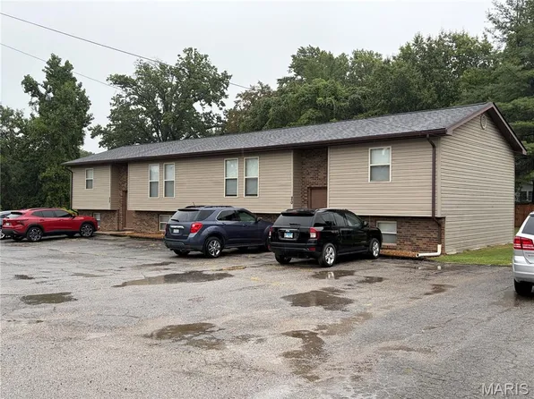 20-22 Carol Dr, Collinsville, IL 62234