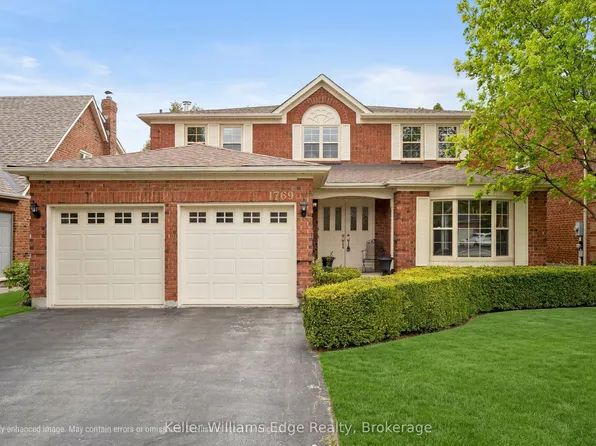 1769 Pilgrims Way, Oakville, ON L6M 1S7