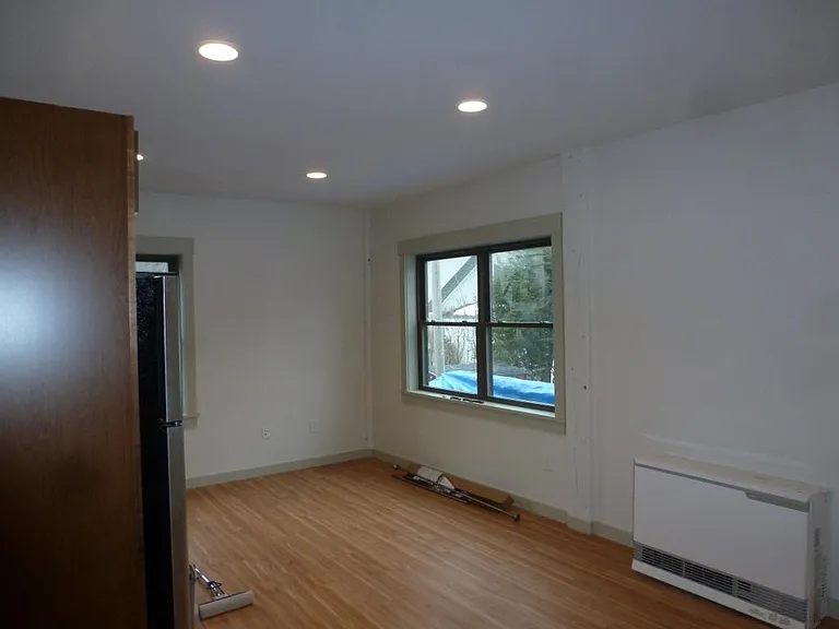 18 Bridge St #9 — Photo 4