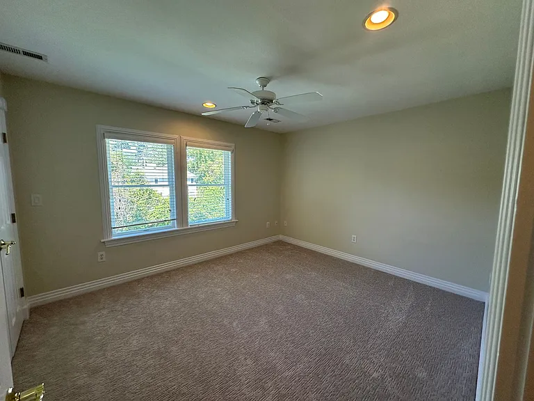 3040 Creek Rd — Photo 20