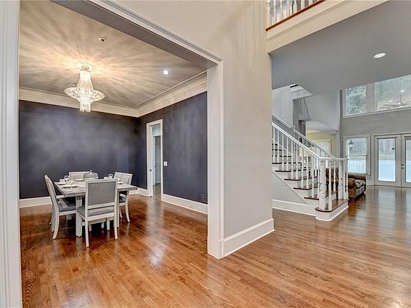 5th image of 535 Francis Pointe