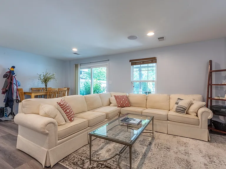 220 W General Grey Ct — Photo 21