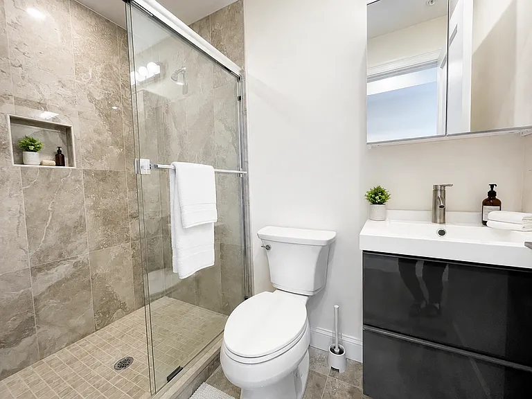 1028 Commonwealth Ave #303 — Photo 3