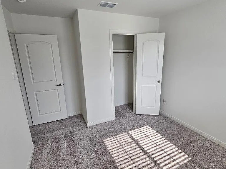 202 Griffith Dr — Photo 9