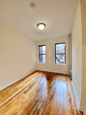 Rented by Waverly Realty Associates | media 11