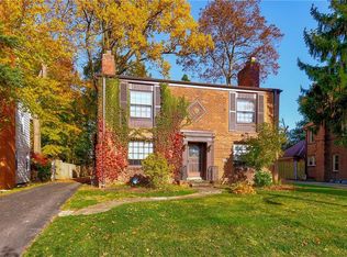 3549 Lytle Rd, Shaker Heights, OH 44122