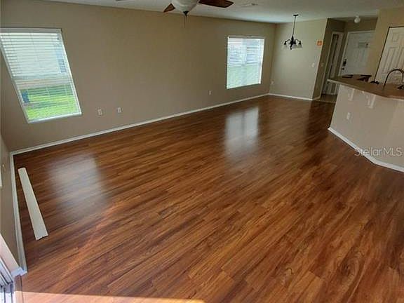 3rd image of 2570 Hassonite St