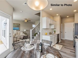 3321 NW Stratford Ln, Ankeny, IA 50023