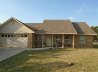 149 Tom Bryant St, Cross Plains, TX 76443