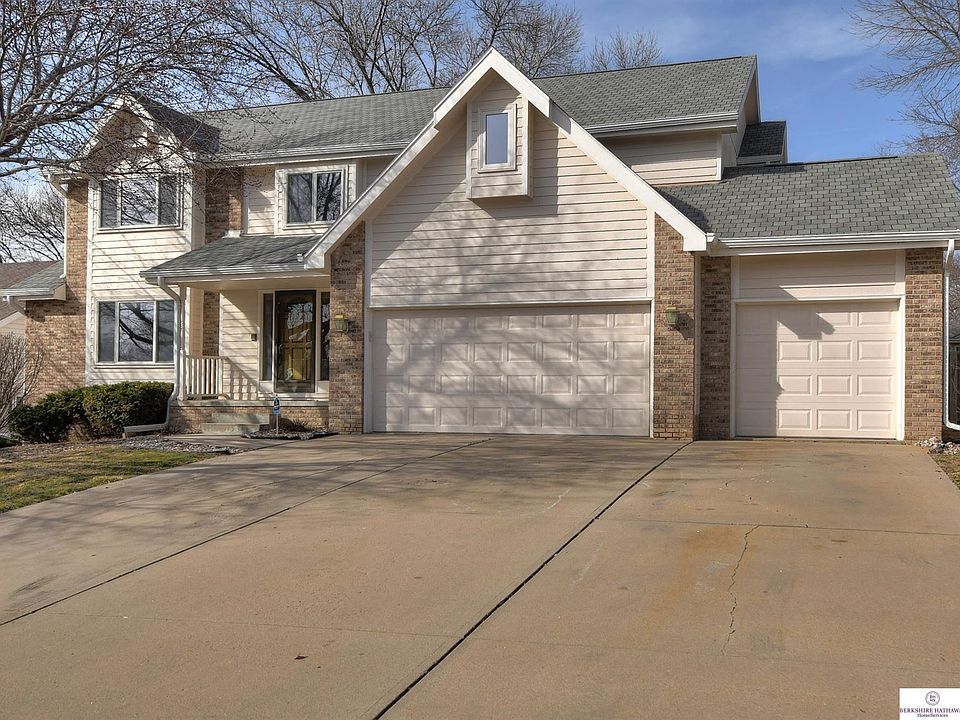 1st image of 14930 Hawthorne Ave